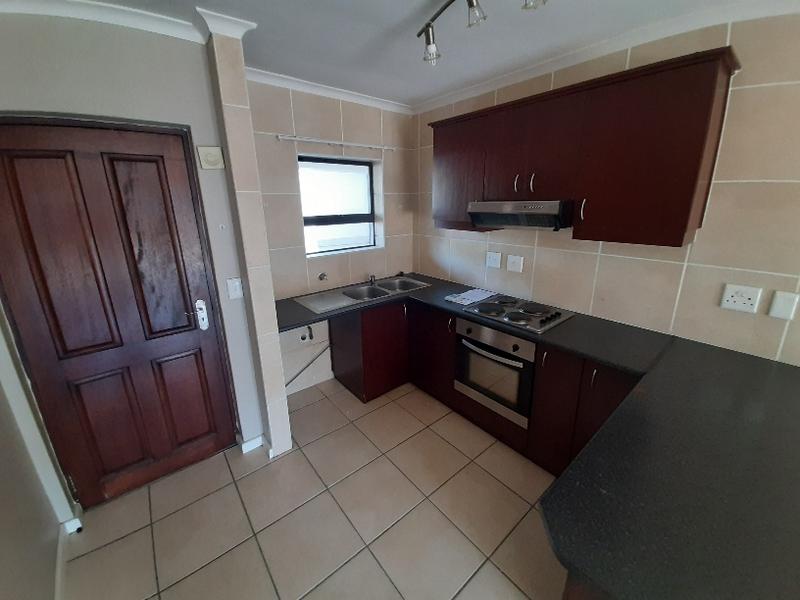 To Let 2 Bedroom Property for Rent in Burgundy Estate Western Cape